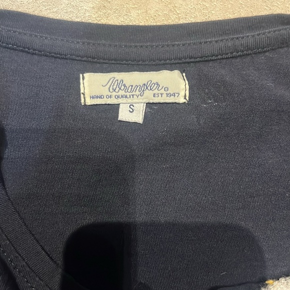Vintage Wrangler Cropped Tee - Picture 2 of 2